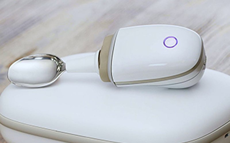 Digital smart Spoon helps people with Parkinson's - Medical